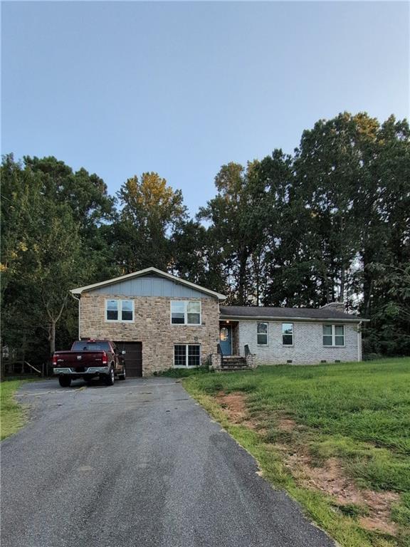 1200 Oakwoods Dr., Woodstock, GA 30188