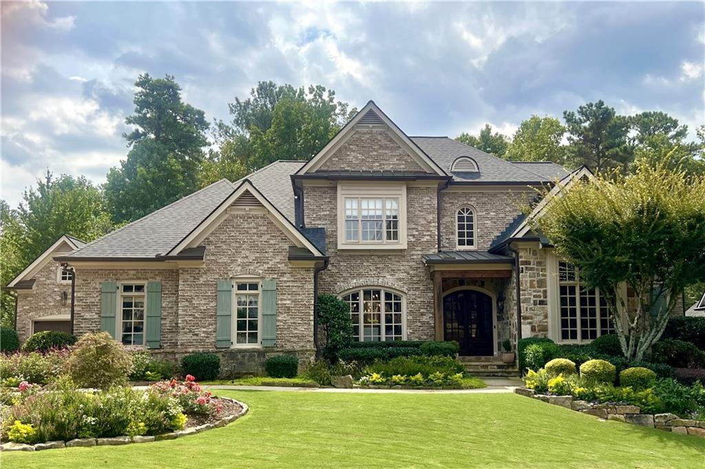750 Glengate Pl., Atlanta, GA 30328