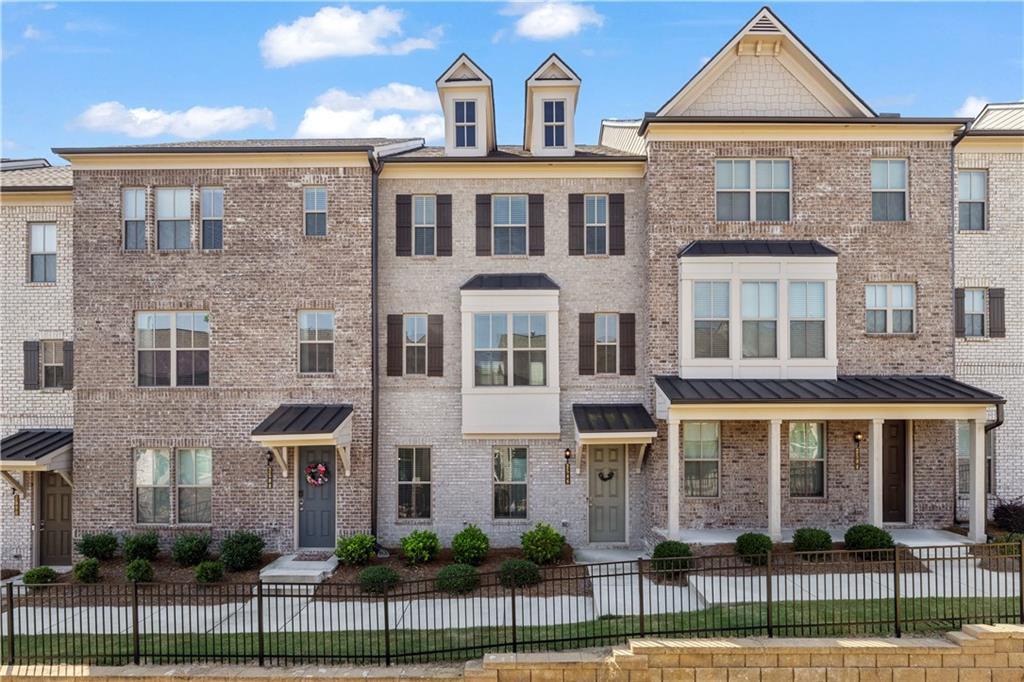 2586 Red Alder Alley, Atlanta, GA 30360