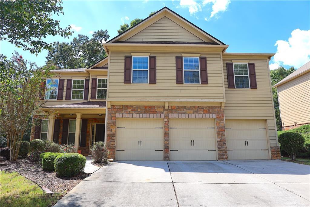 6117 Golf View Crossing, Locust Grove, GA 30248