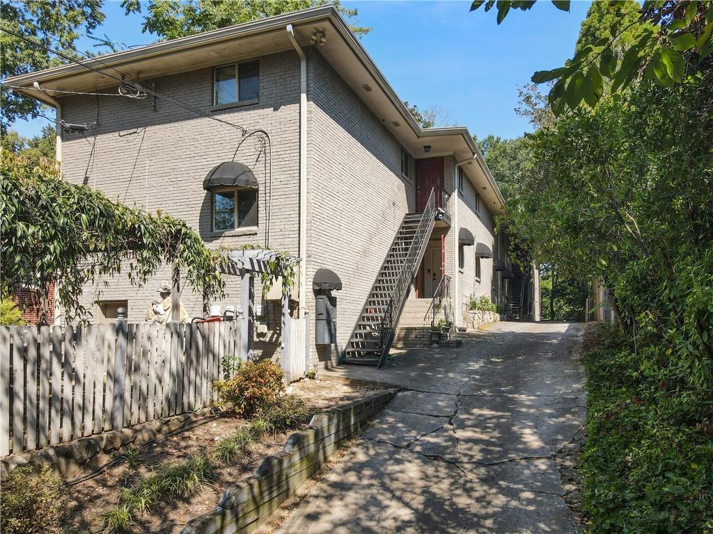 394 6th St. #2, Atlanta, GA 30308