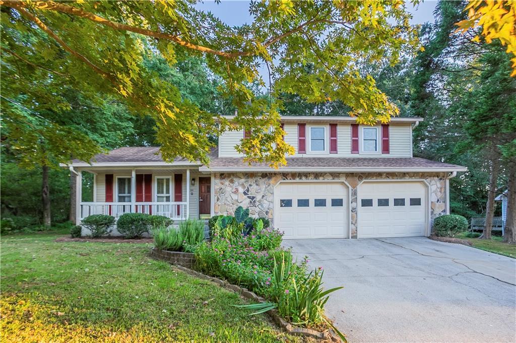 50 Oakridge Dr., Ellenwood, GA 30294