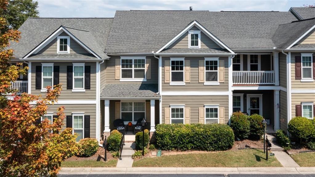 1126 Lake Point Way, Suwanee, GA 30024
