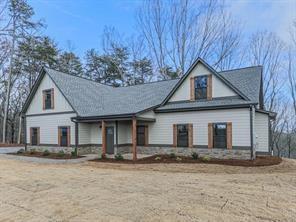 171 Bluff Creek Ln, Ball Ground, GA 30107