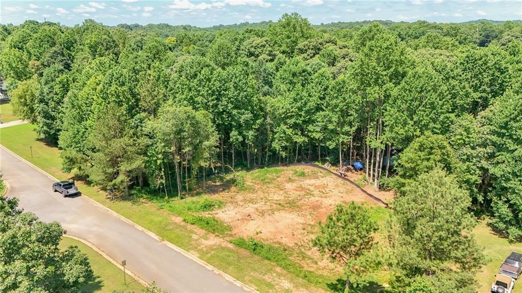 268 Beacon Dr., Maysville, GA 30558