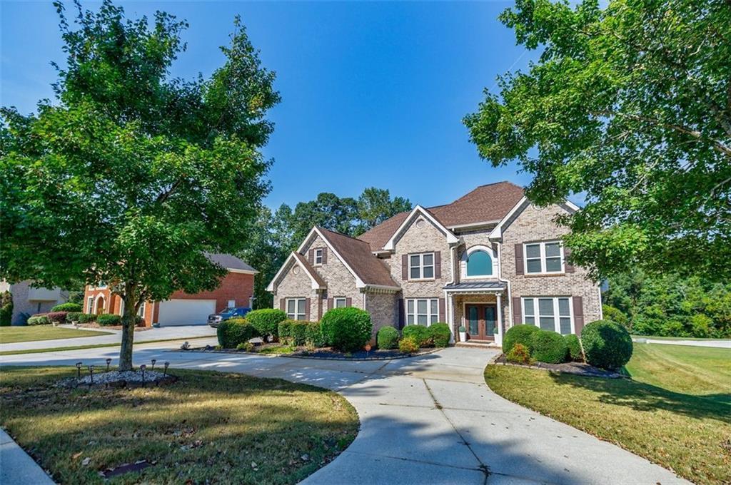 3041 Cadbury Tr., Snellville, GA 30039