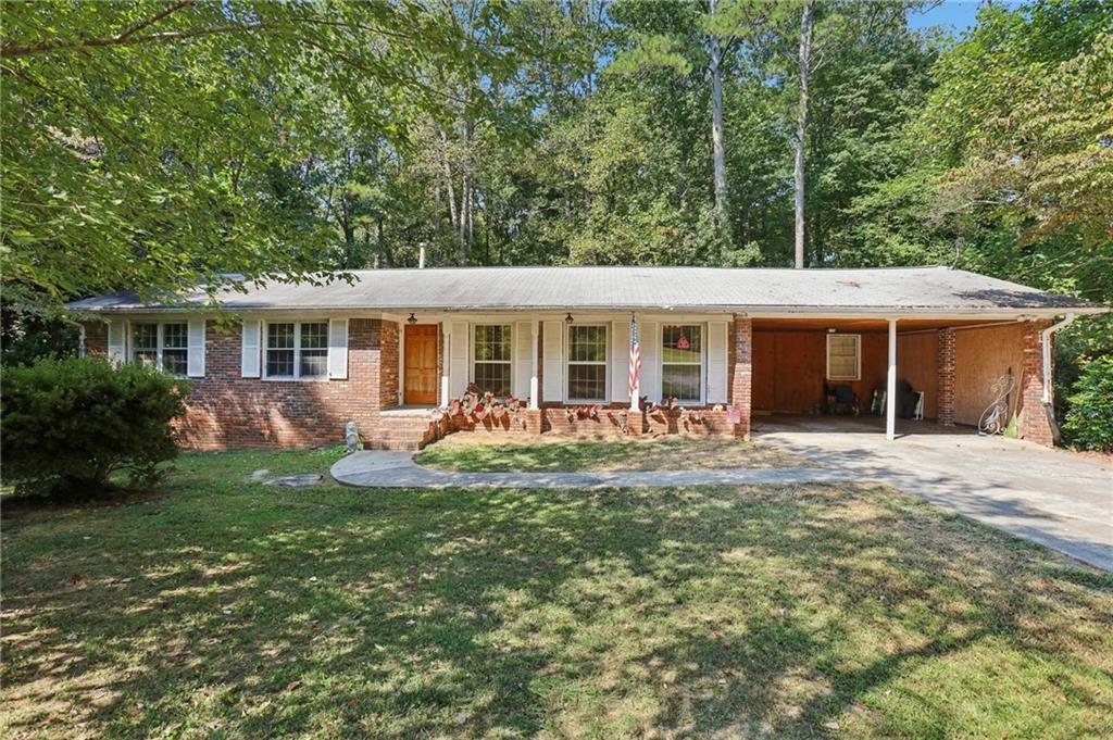 11 Cecil Dr., Marietta, GA 30068