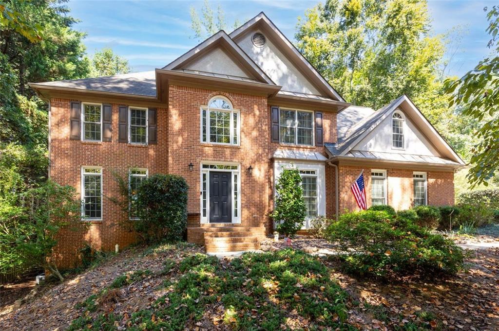 946 Cornwall Ct., Marietta, GA 30064