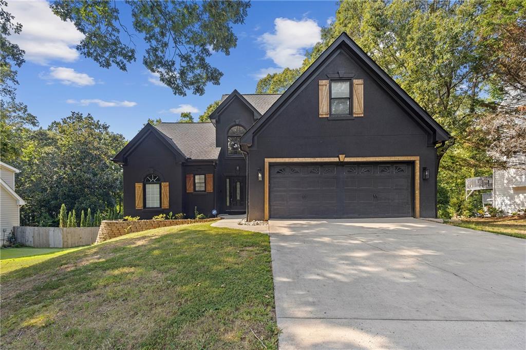 6224 Germantown Dr., Flowery Branch, GA 30542