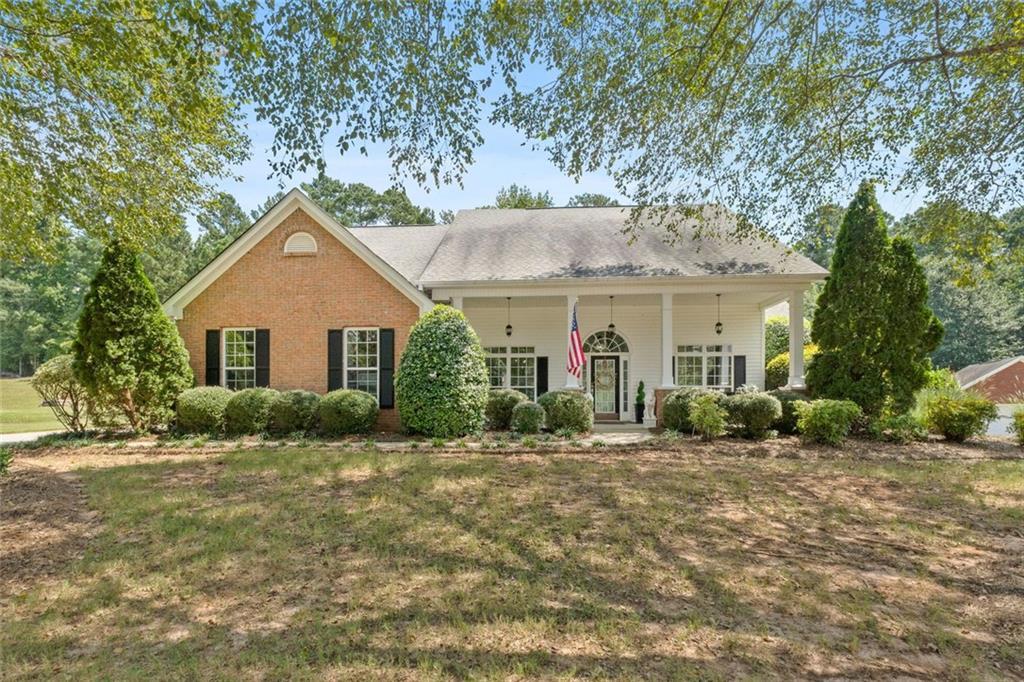 1204 Foxcreek Dr., Mcdonough, GA 30252