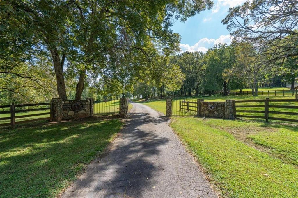 6058 Mount Zion Rd., Waco, GA 30182