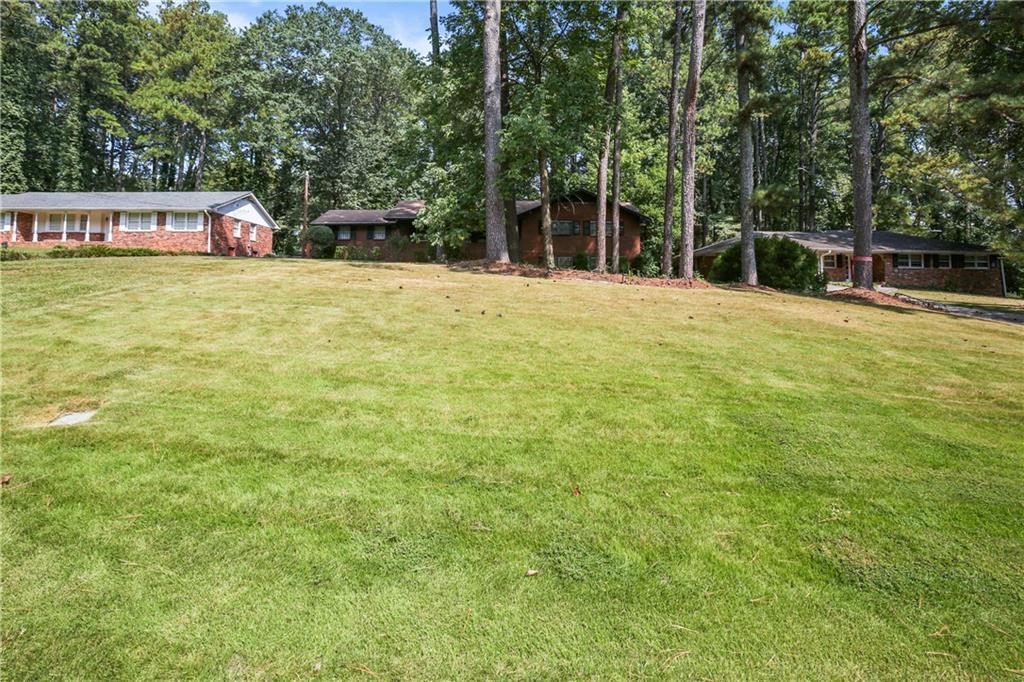 2763 Hayden Dr., Atlanta, GA 30344