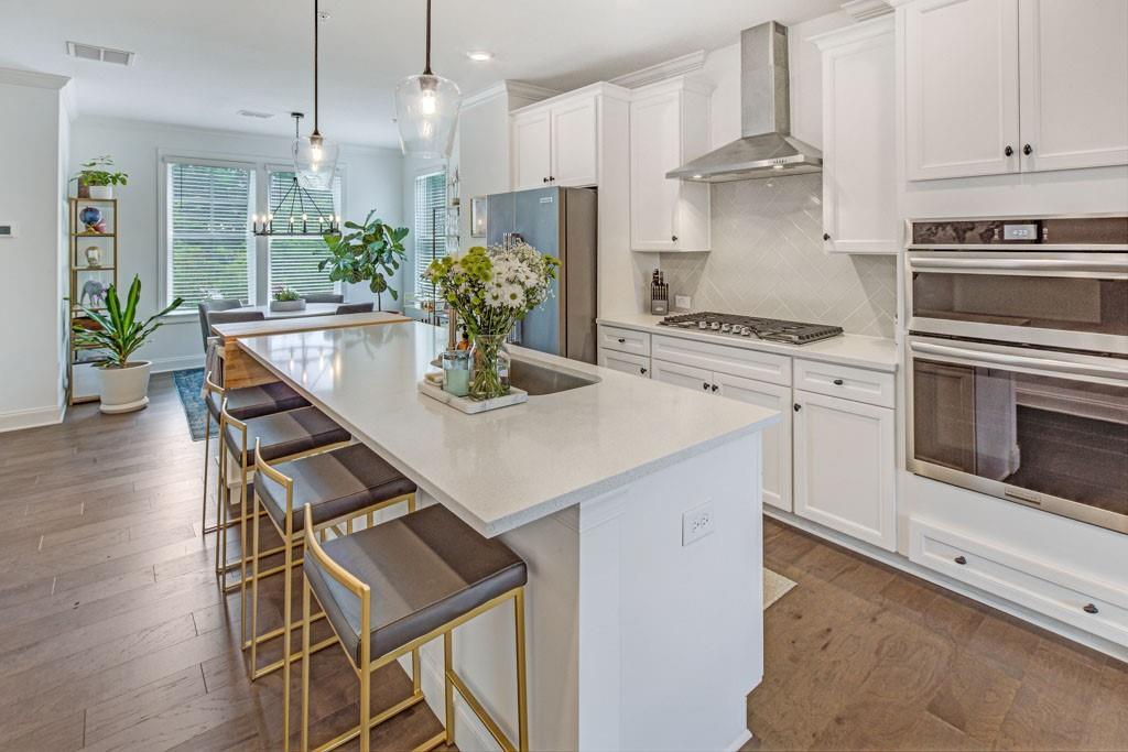 6643 Beacon Dr., Atlanta, GA 30328