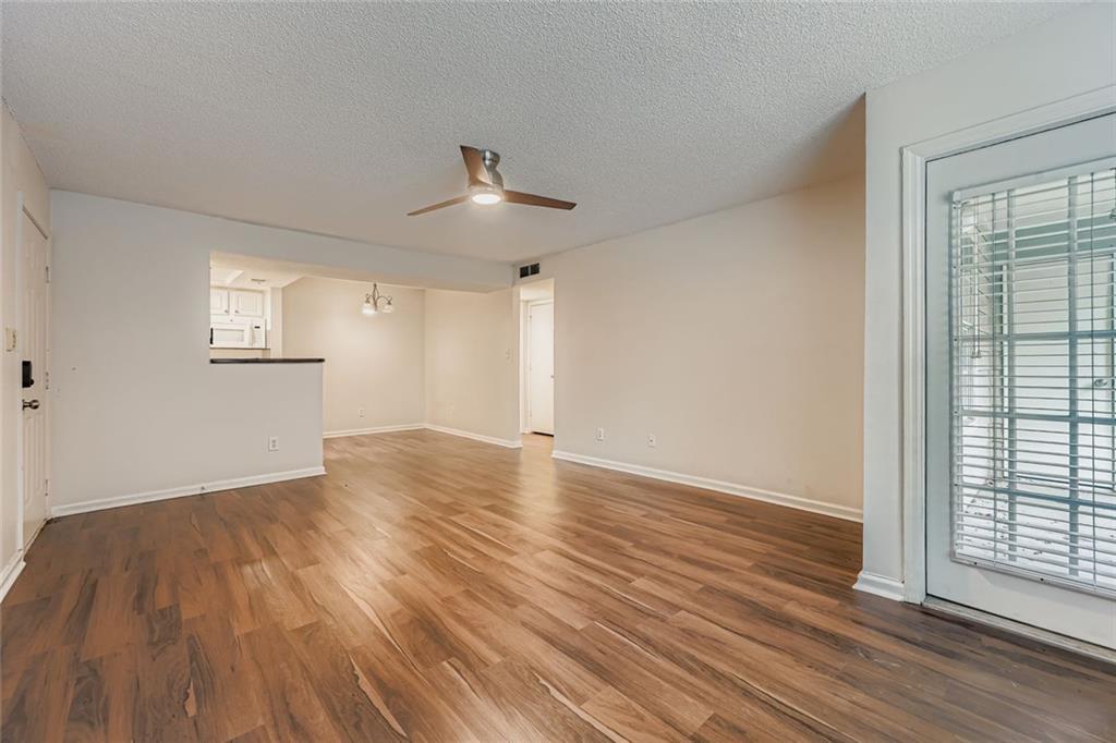 4100 Chastain Park Ct., Atlanta, GA 30342
