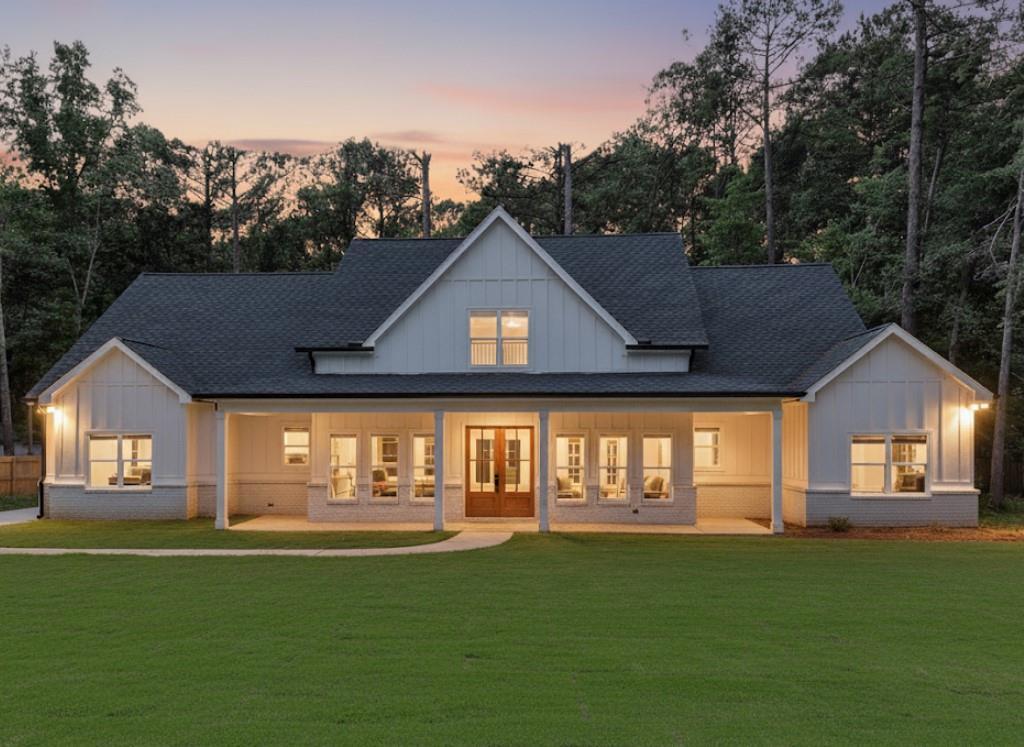 502 Camp Lake Rd., Monroe, GA 30655