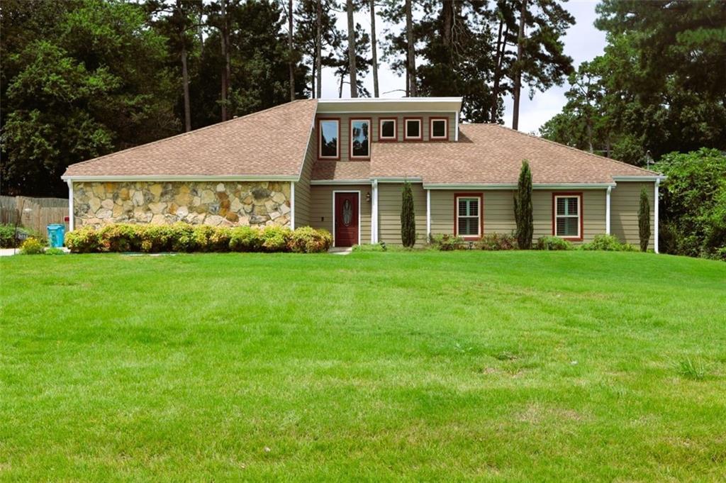 5113 Brownlee Rd., Stone Mountain, GA 30087