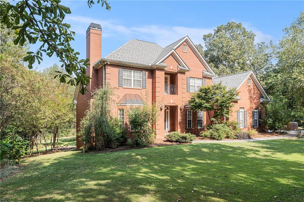 12216 Edgewater Dr., Hampton, GA 30228