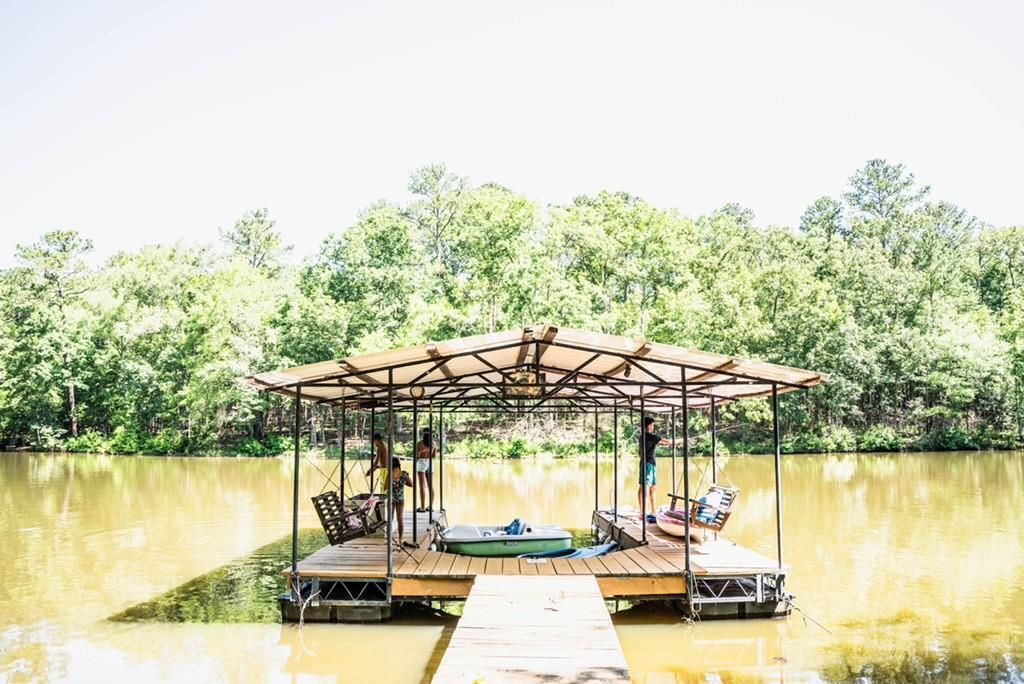 2734 Windward Harbor Dr., Elberton, GA 30635