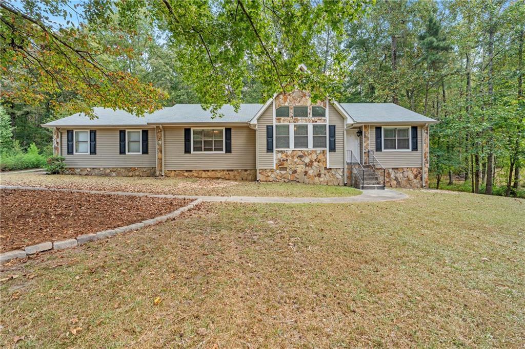 1210 Park Place Dr., Jonesboro, GA 30236