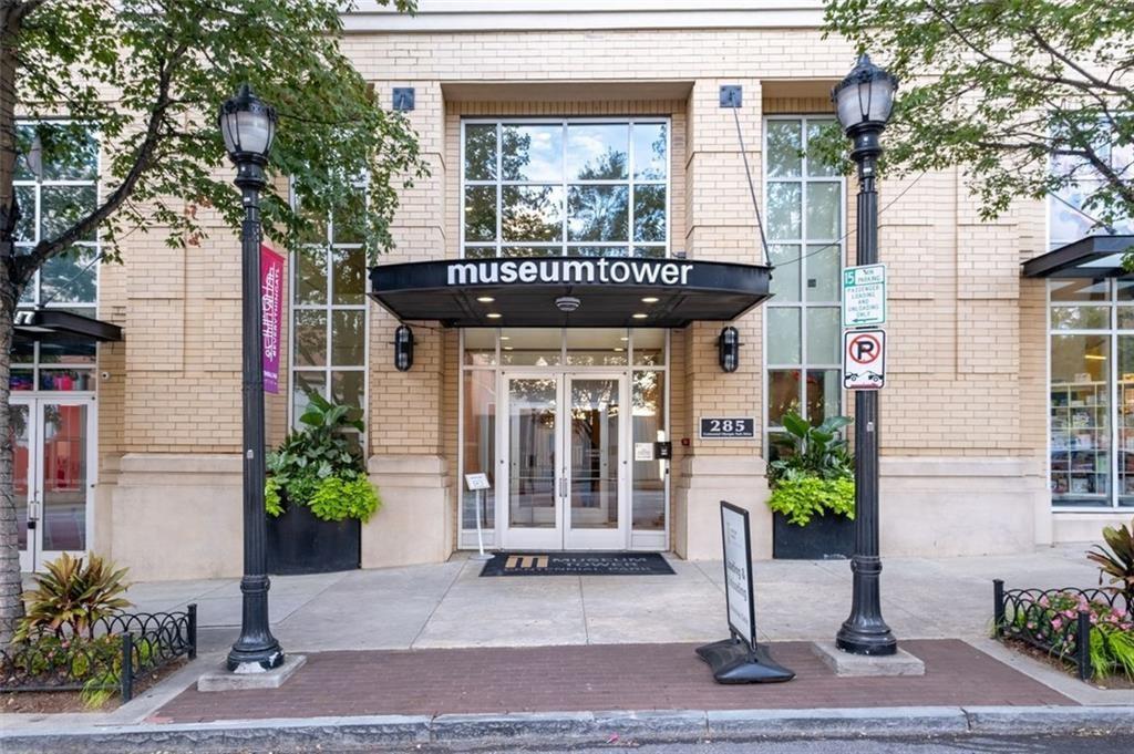 285 Centennial Olympic Park Dr. #1606, Atlanta, GA 30313