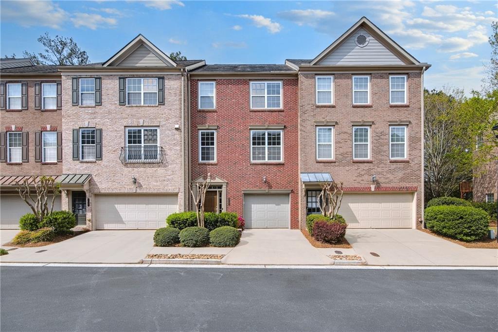 5748 Pine Oak Dr., Peachtree Corners, GA 30092