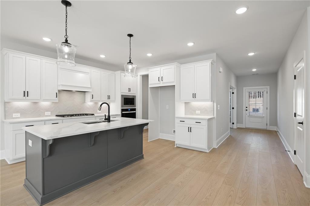 129 Prescott Manor Dr., Canton, GA 30115