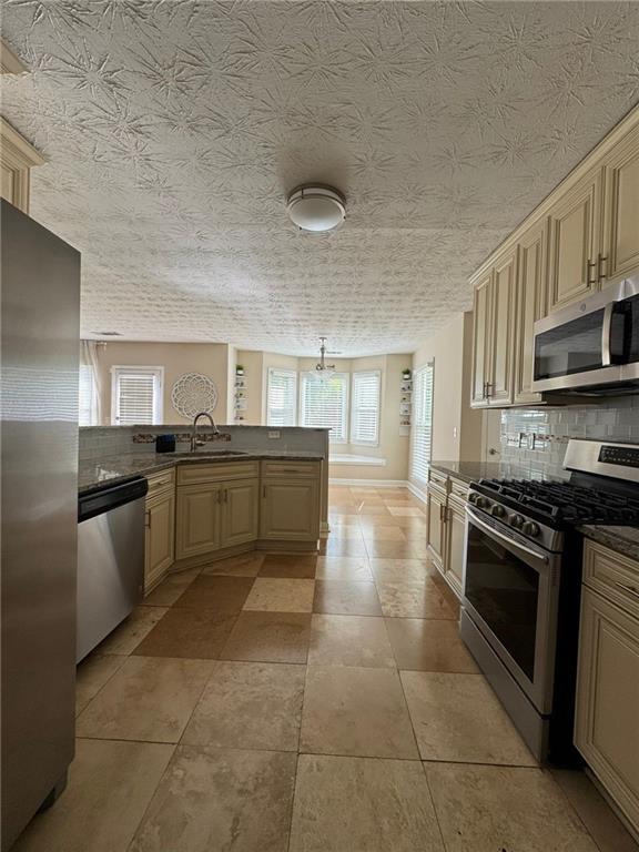 2104 Chatou Pl., Kennesaw, GA 30152
