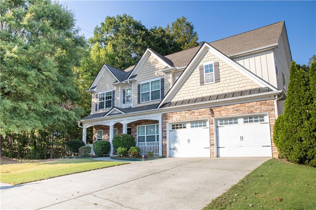 6223 Sapphire Ct., Sugar Hill, GA 30518