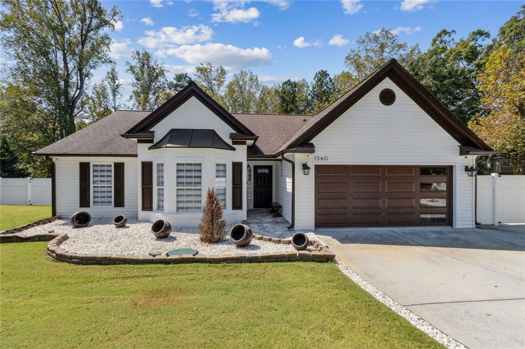 1540 Calvin Davis Cir., Lawrenceville, GA 30043