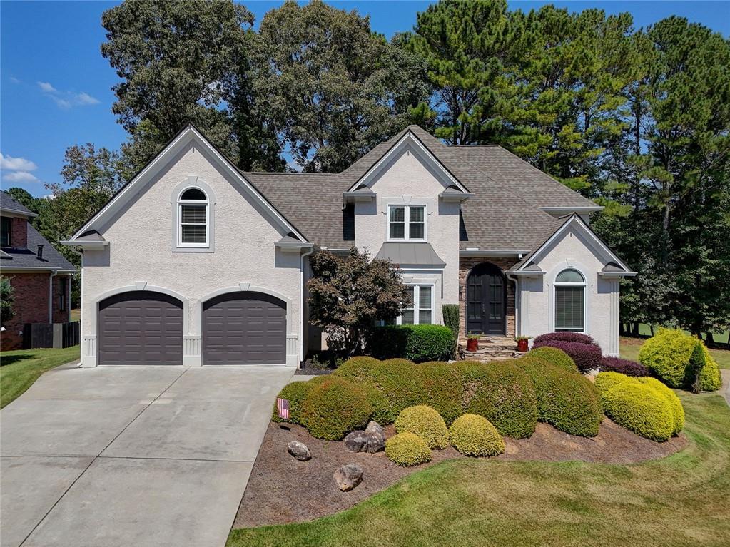 617 Ashwood Ct., Woodstock, GA 30189