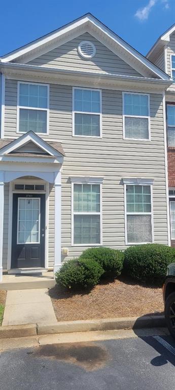 2743 Heathrow Dr., Lawrenceville, GA 30043