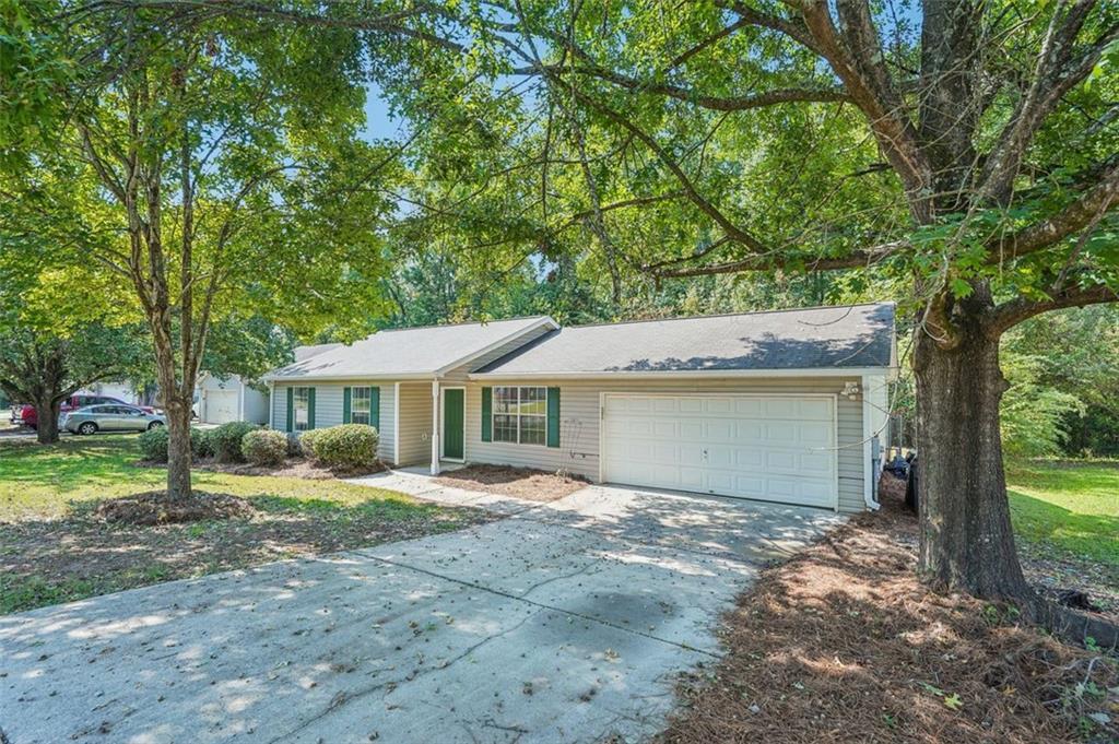 273 Village Dr., Mcdonough, GA 30253