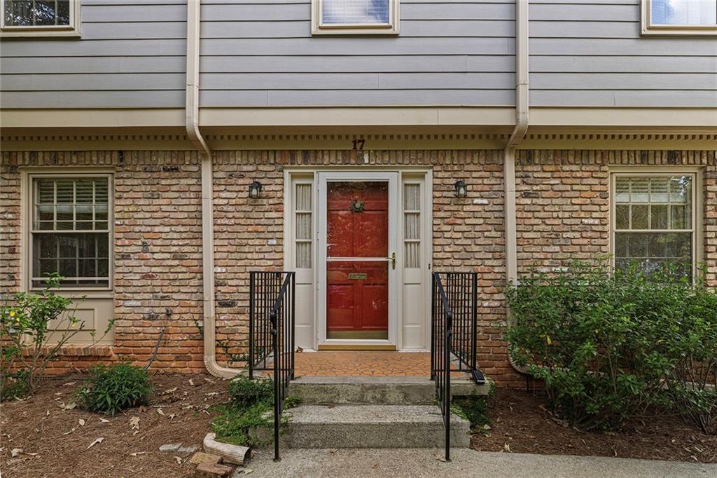 17 Kensington Rd., Avondale Estates, GA 30002
