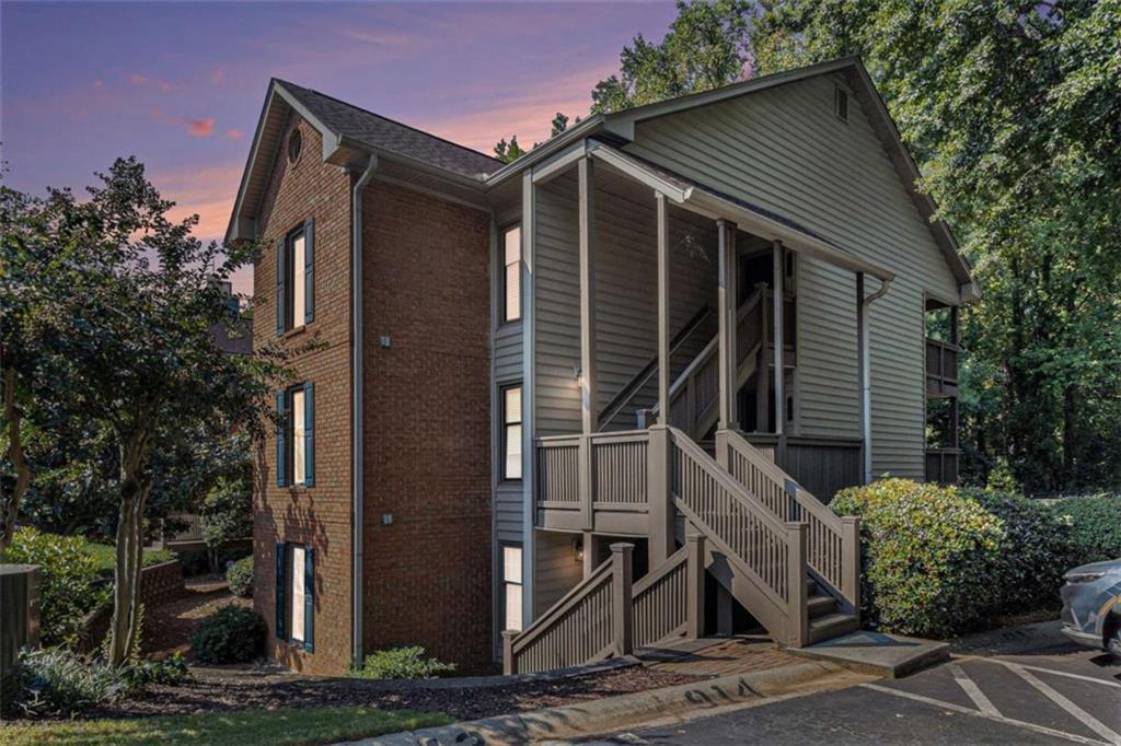 915 Garden Ct., Sandy Springs, GA 30328