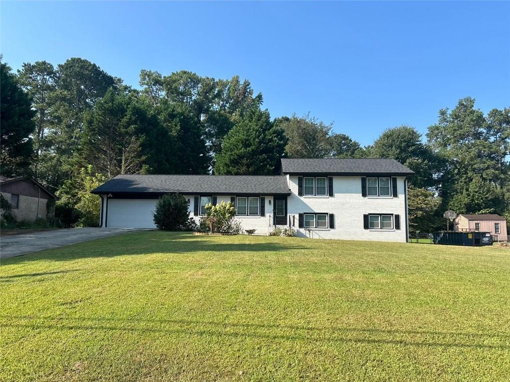 217 Sandra Dr., Lilburn, GA 30047