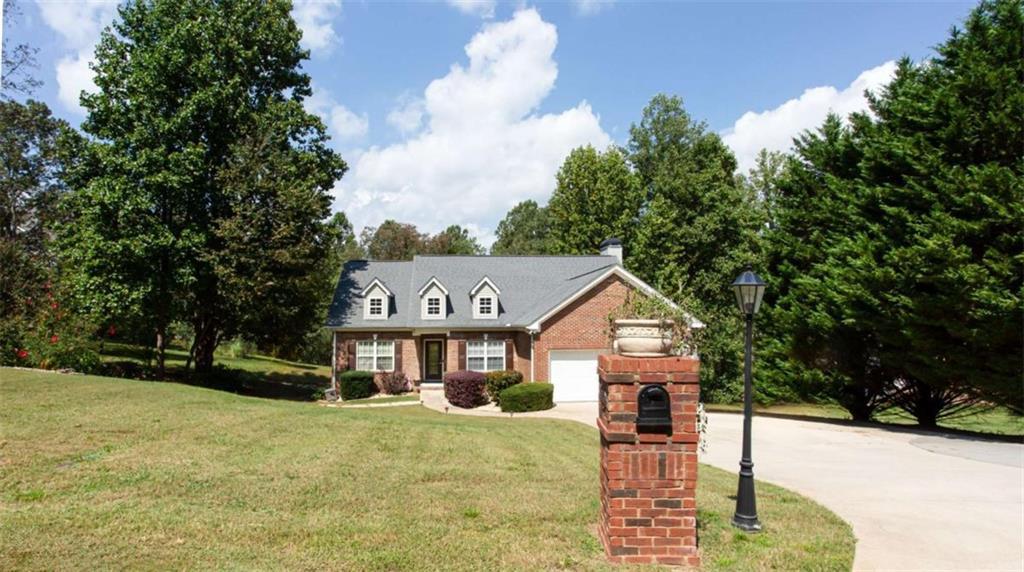 4733 Deer River Tr., Gainesville, GA 30506