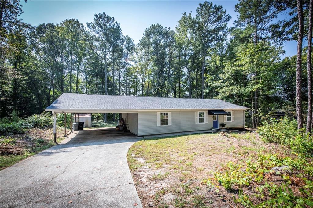 3518 E Paulding Dr., Dallas, GA 30157