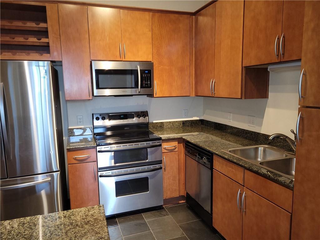 3445 Stratford Rd. #1504, Atlanta, GA 30326