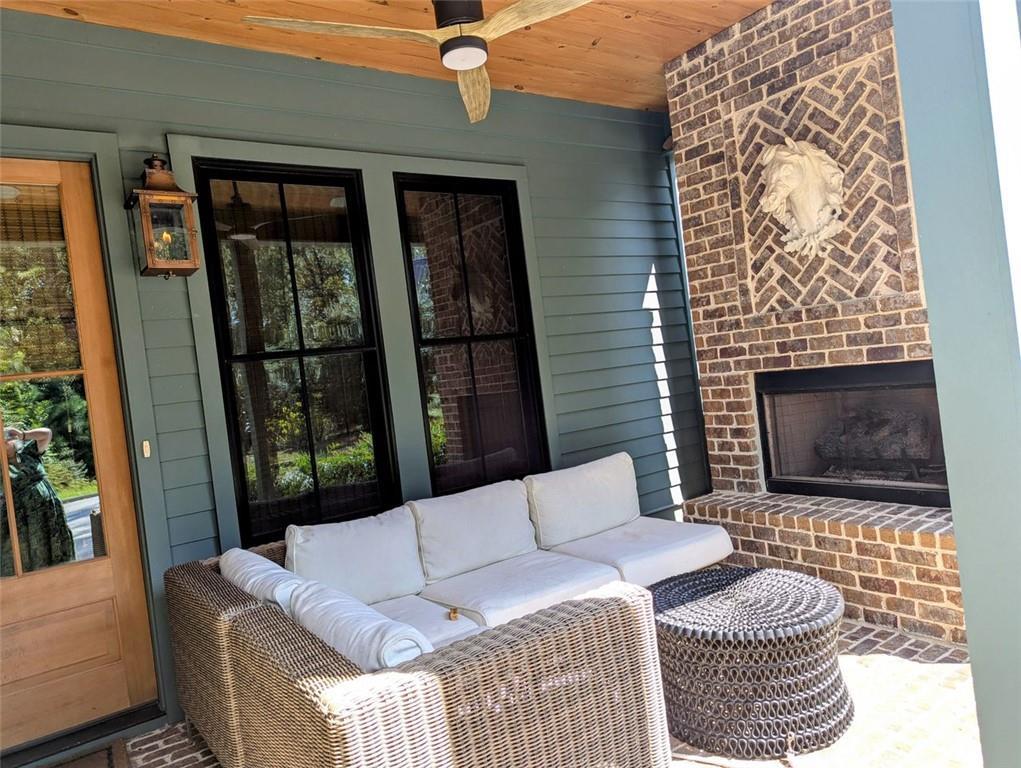 224 Mado Ln., Chattahoochee Hills, GA 30268