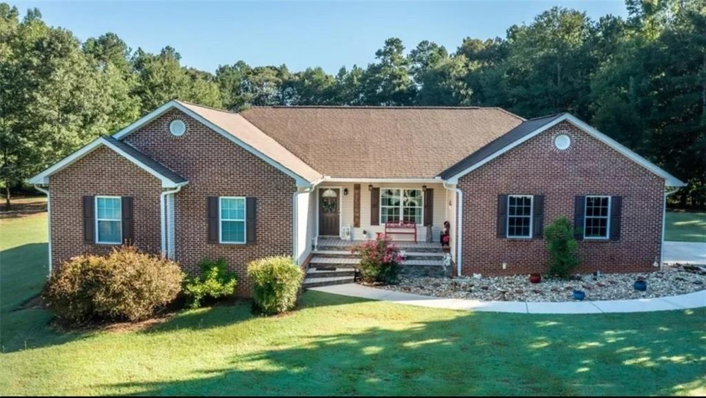 141 High Ridge Tr., Jackson, GA 30233