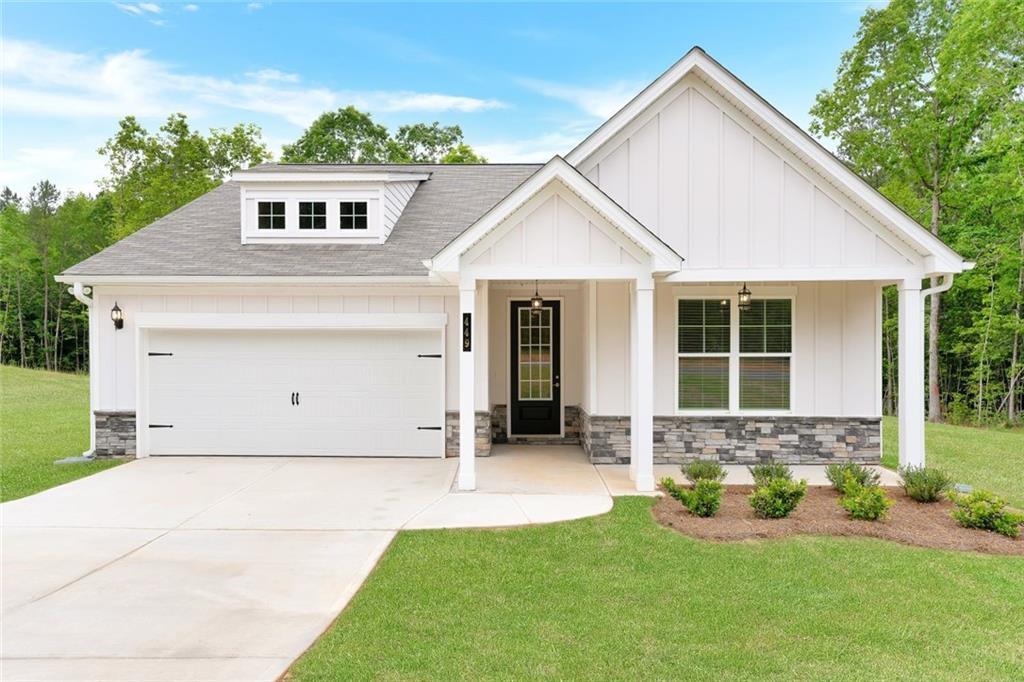 49 Sydney Ct., Mansfield, GA 30055