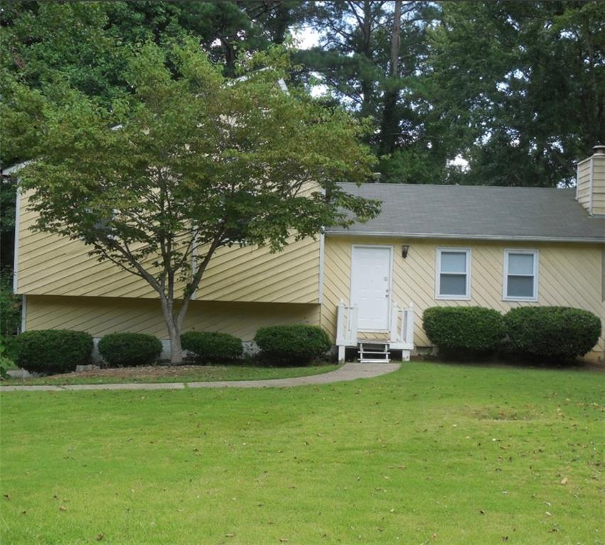 3095 Barrett Ct., Powder Springs, GA 30127