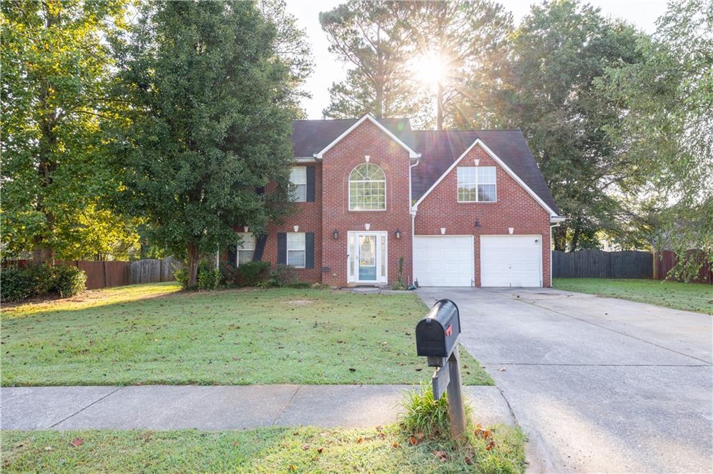 104 Silvergrass Dr., Dallas, GA 30157