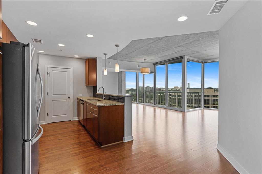 3300 Windy Ridge Pkwy. #1222, Atlanta, GA 30339
