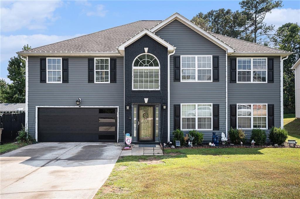 3552 Topaz Ter., Rex, GA 30273