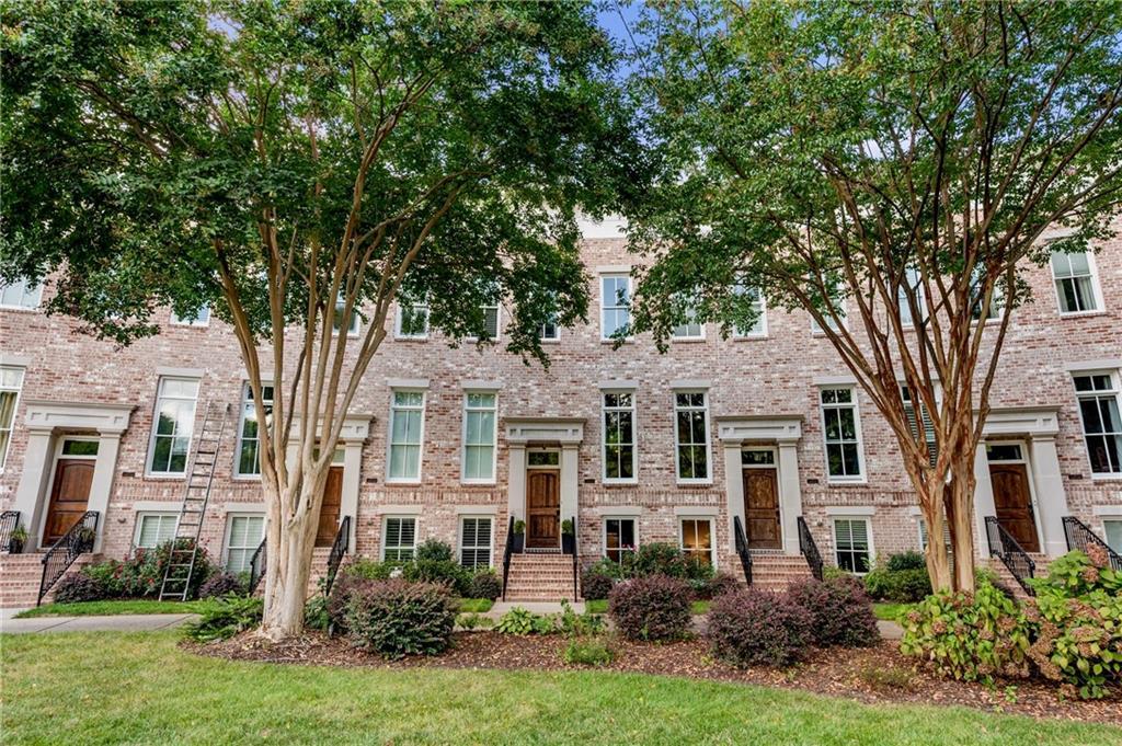 226 Inman Ln., Atlanta, GA 30307