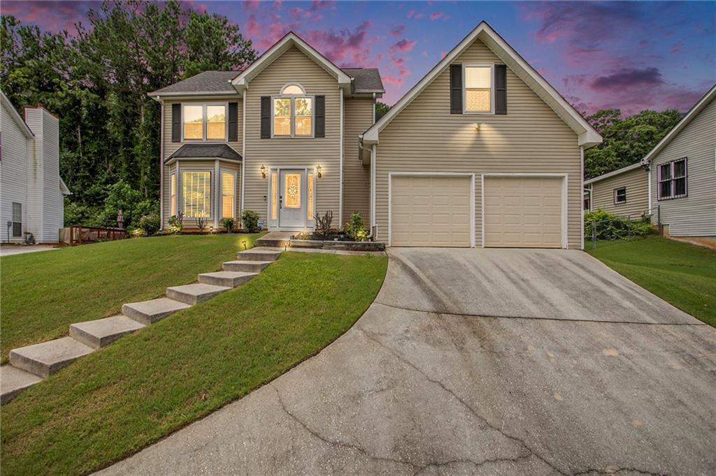 851 Louisa Ln., Lithonia, GA 30058