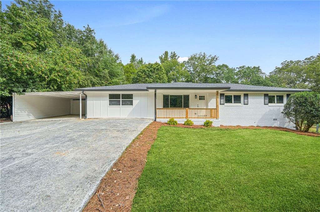 5466 Angham Rd., Powder Springs, GA 30127