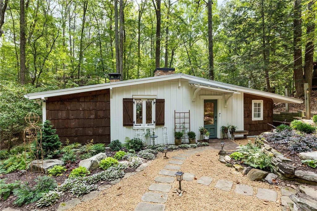 119 Olive St., Roswell, GA 30075