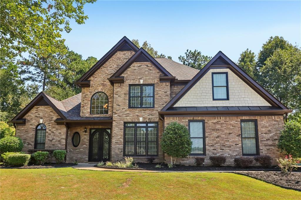 7280 Bluewater Ln., Douglasville, GA 30135